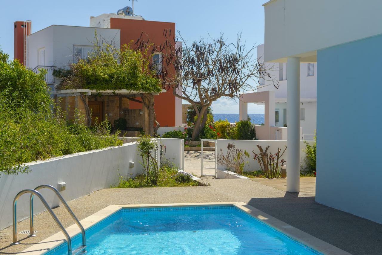 פרוטאראס Oceania Villa מראה חיצוני תמונה